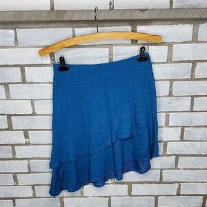 Toad&Co Women's Pull On Scallop Skirt Size XS Asymmetrical Layered Blue